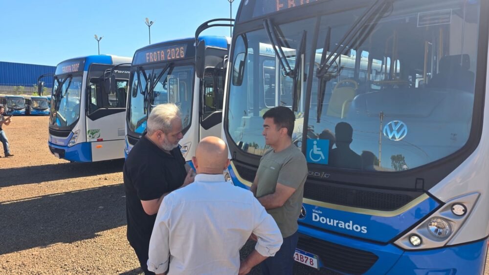 Dourados recebe 4 novos ônibus e amplia frota