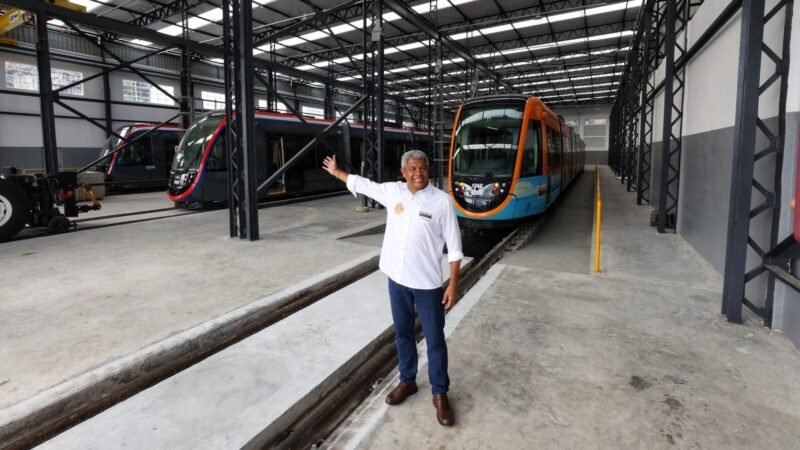 Governador da Bahia acompanhou visita técnica ao VLT de Salvador