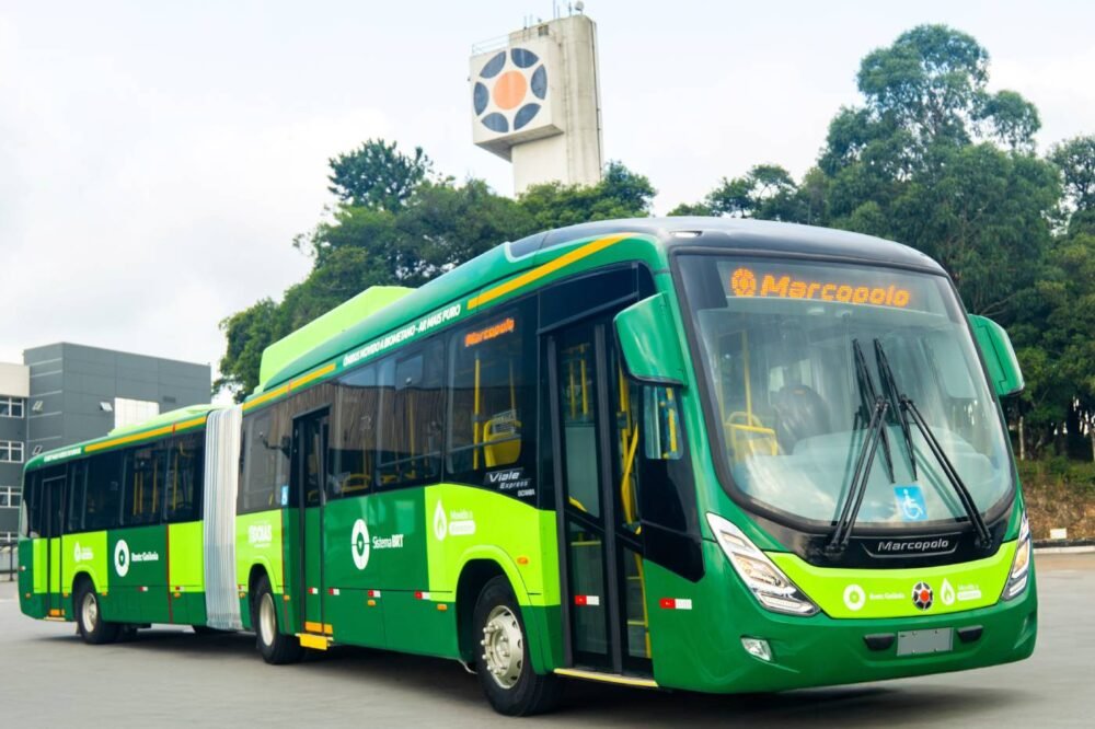 Goiânia recebe primeiros ônibus articulados a biometano do Brasil