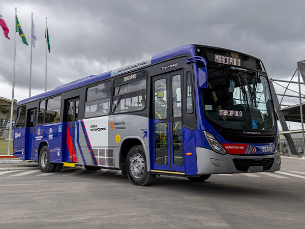 Marcopolo entrega 26 ônibus Torino para linhas entre Arujá e São Paulo 